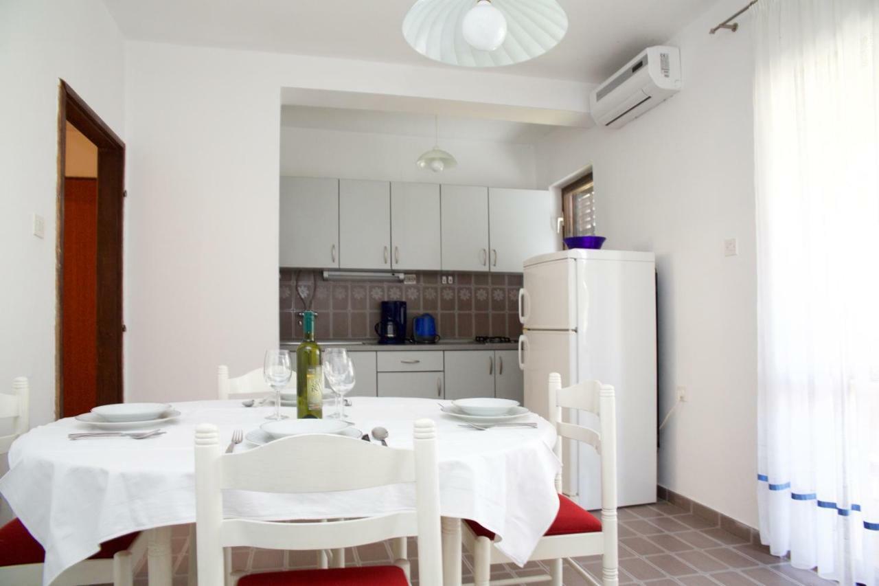 Apartments Fjaka 圣菲利普雅科夫 外观 照片