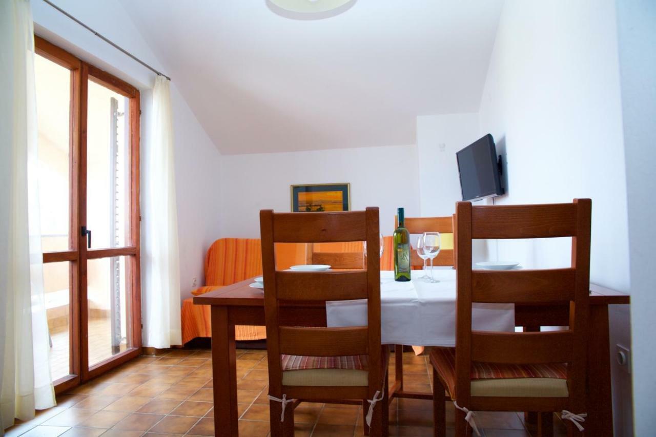 Apartments Fjaka 圣菲利普雅科夫 外观 照片