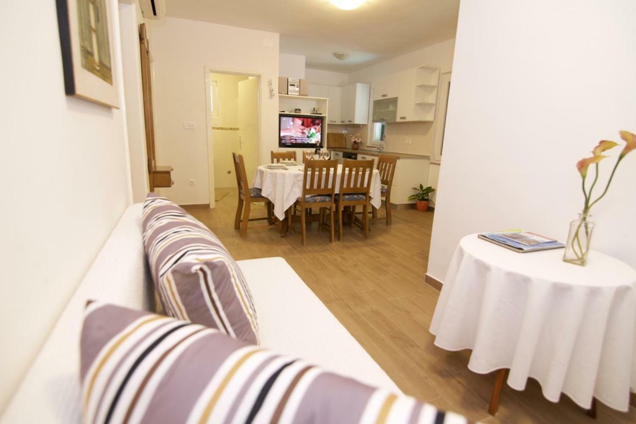 Apartments Fjaka 圣菲利普雅科夫 外观 照片